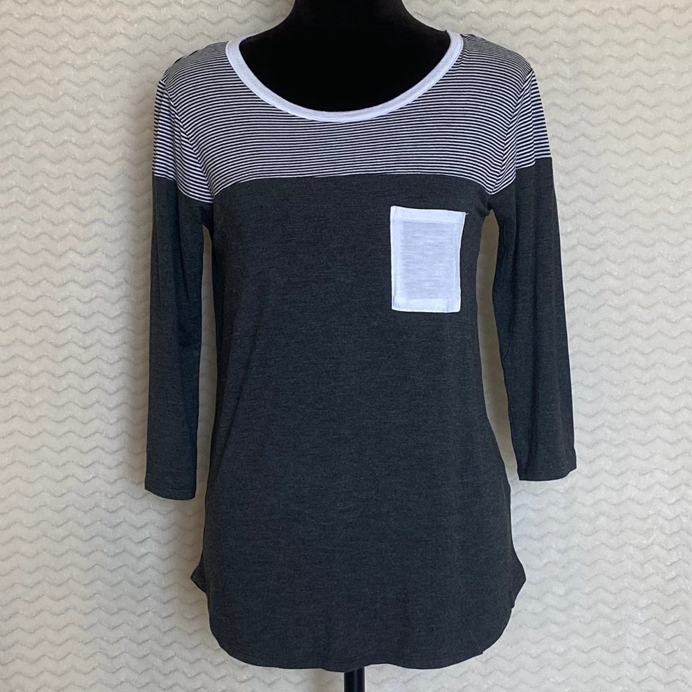 EUC Loveappella Edgewater Knit Top - Medium
